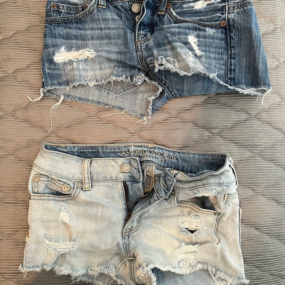 American Eagle jean shorts. Top pair size 00, bottom pair size 0